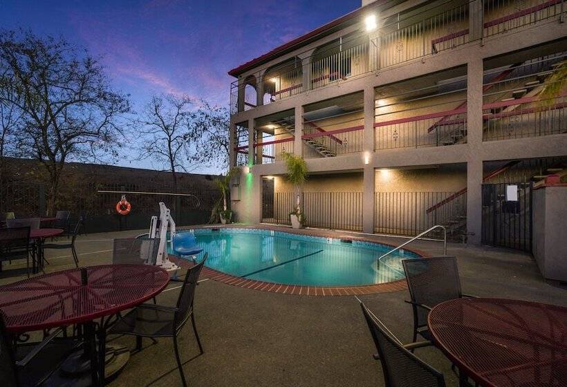 فندق Red Roof Inn Stockton