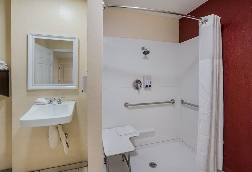 فندق Red Roof Inn Stockton