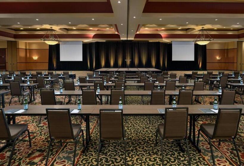 Renaissance Tulsa Hotel & Convention Center