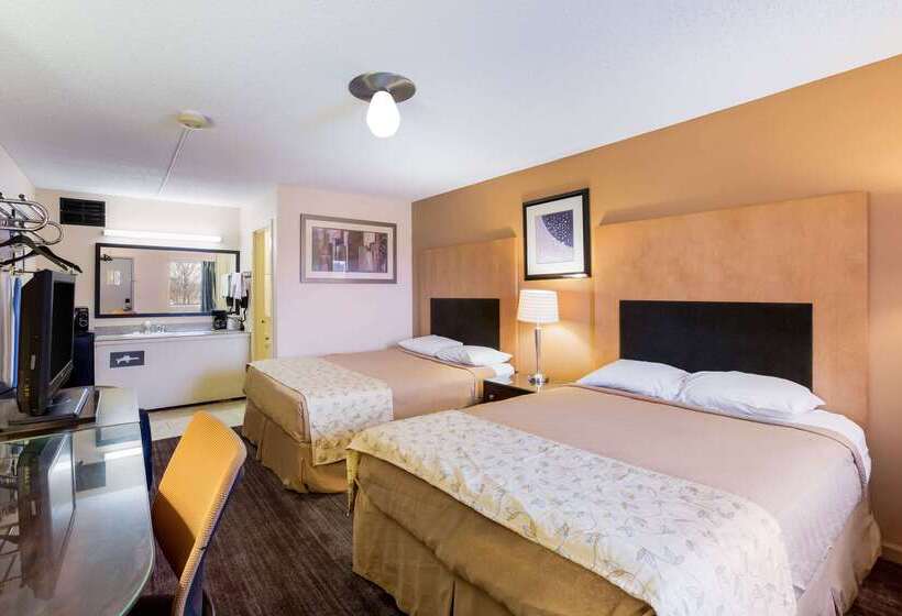 فندق Rodeway Inn Sergeant Bluff  Sioux City