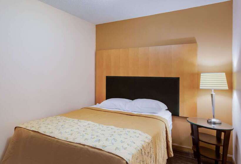 فندق Rodeway Inn Sergeant Bluff  Sioux City