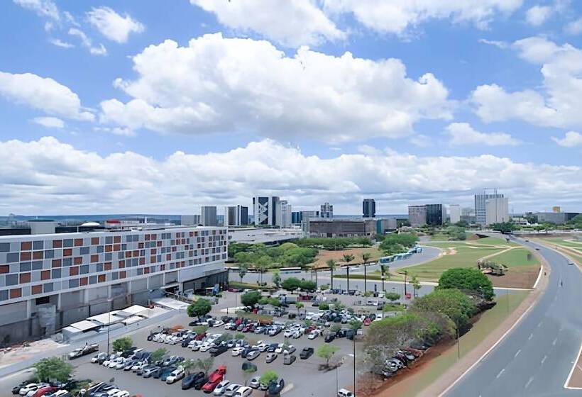 בית מלון כפרי Saint Moritz Hplus Express