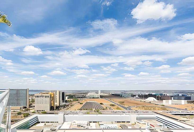 호텔 Saint Moritz Hplus Express