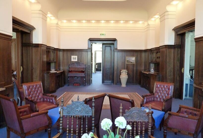 Schlosshotel Ralswiek