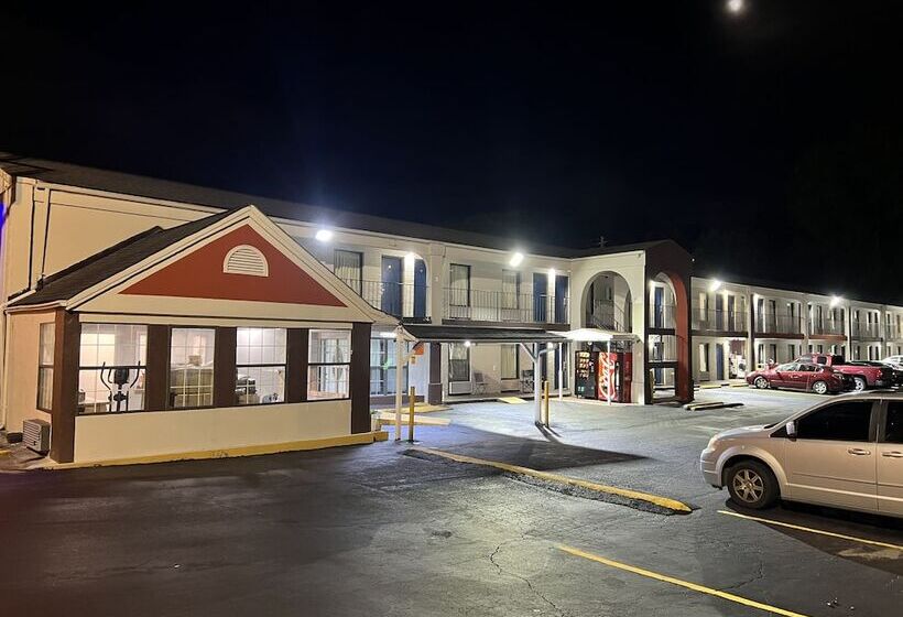 هتل Scottish Inn