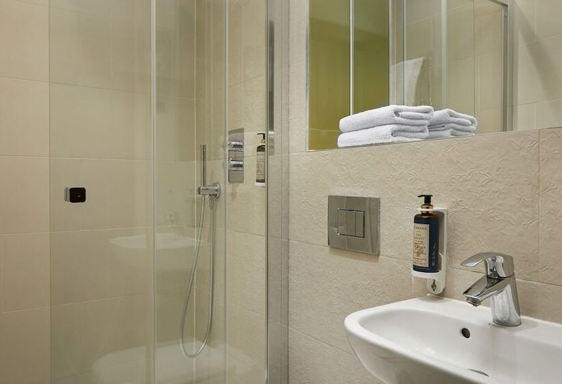 호텔 Seraphine Hammersmith