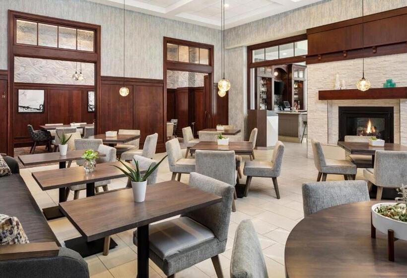 هتل Sheraton Duluth