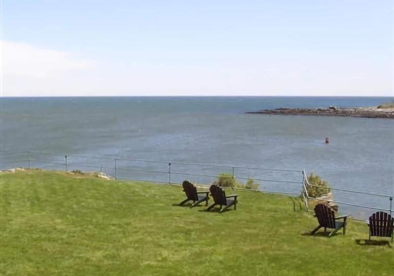 酒店 Stage Neck Inn