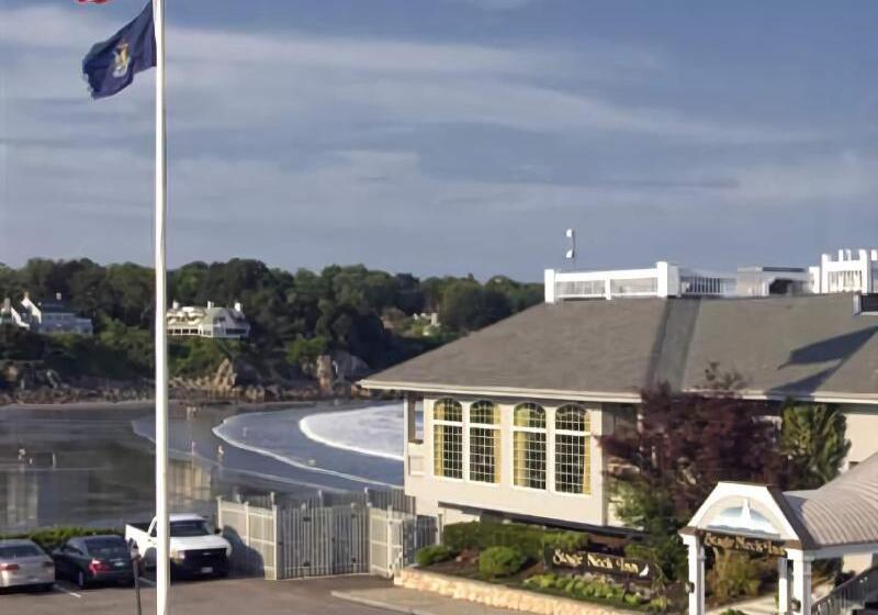 酒店 Stage Neck Inn