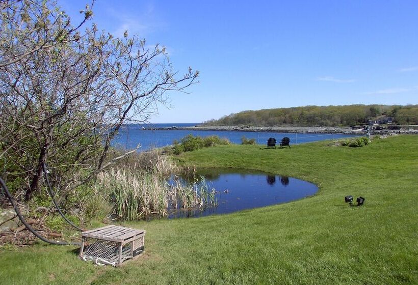 酒店 Stage Neck Inn