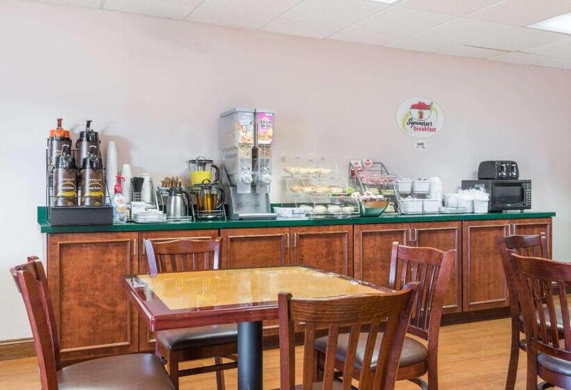 ホテル Super 8 By Wyndham Grayson