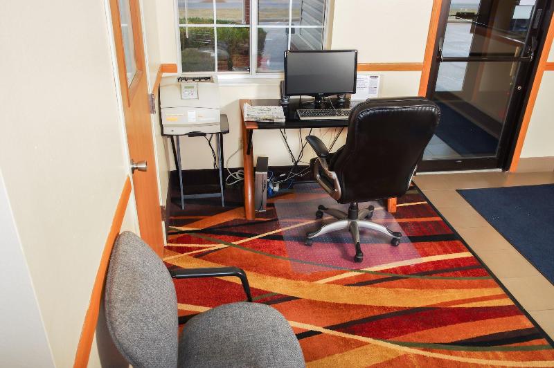 호텔 Dutch Inn And Suites