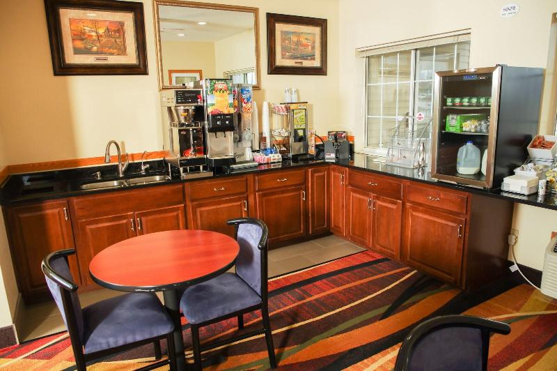 호텔 Dutch Inn And Suites