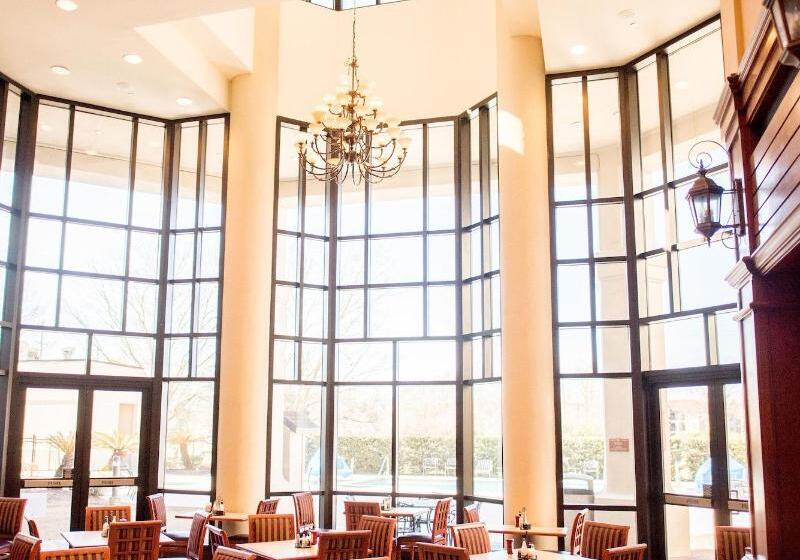 The Cook Hotel And Conference Center At Lsu