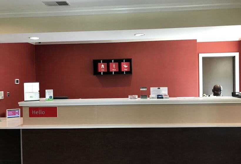 Отель Towneplace Suites Wilmington Newark/christiana