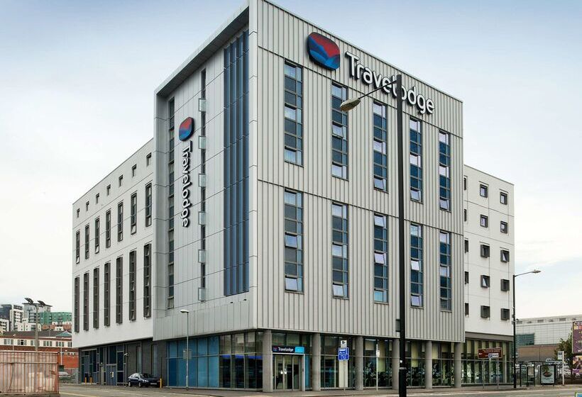 فندق Travelodge Manchester Central Arena