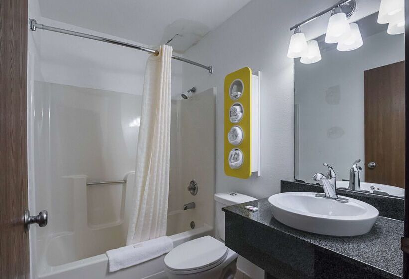 Motel 6 Marshalltown, Ia