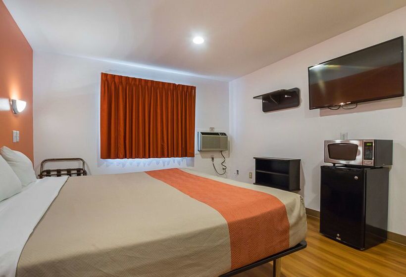 Motel 6 Marshalltown, Ia