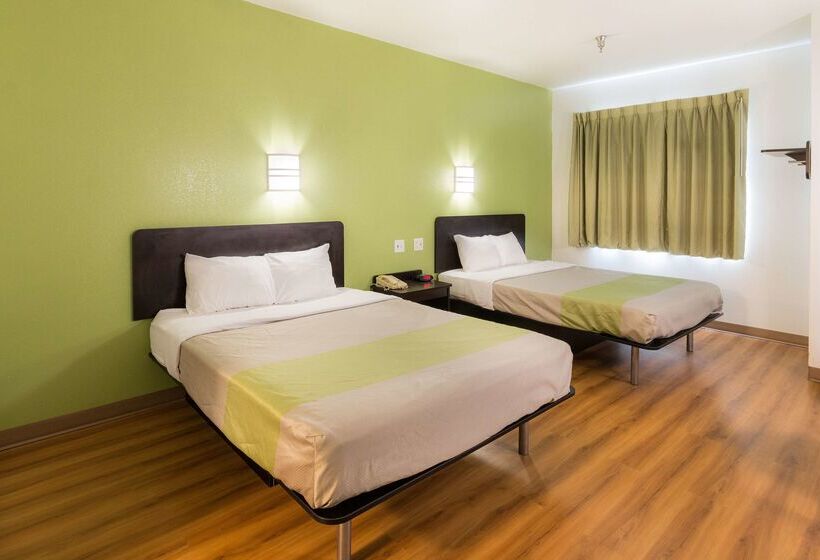 Motel 6 Hillsboro, Tx