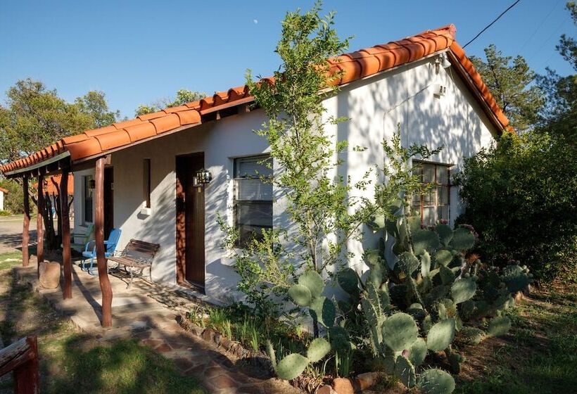 فندق على الطريق Antelope Lodge