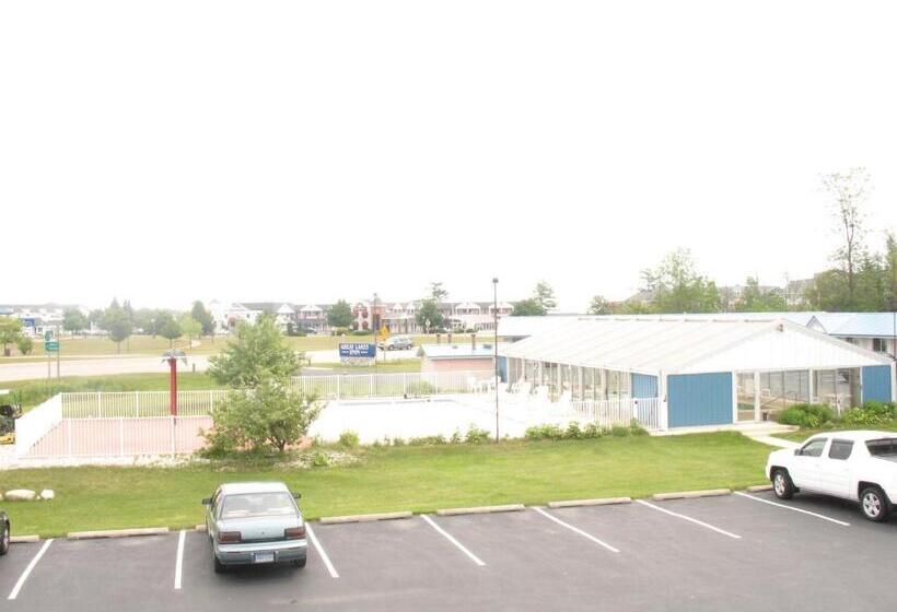 모텔 Great Lakes Inn