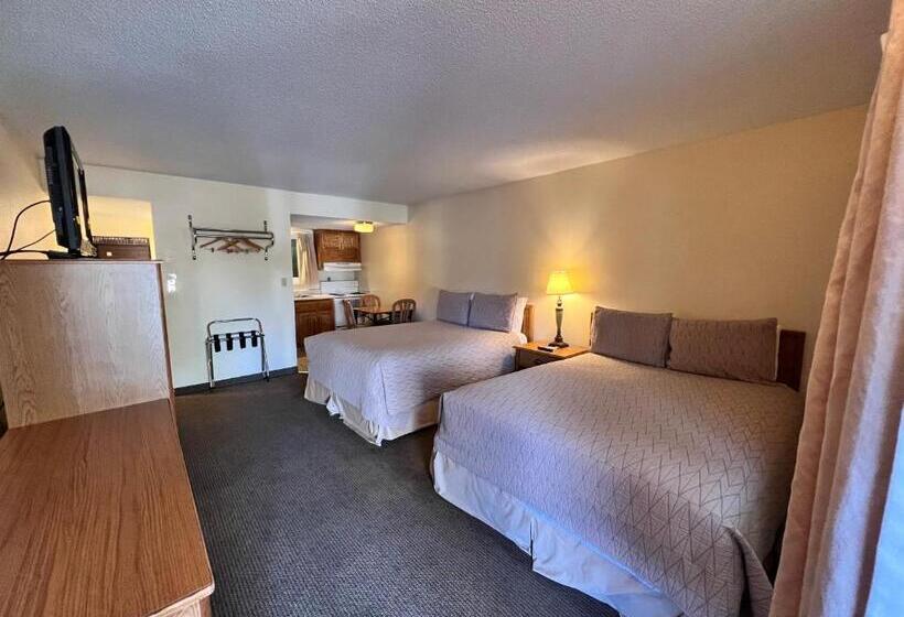 فندق على الطريق Timbers Inn And Suites
