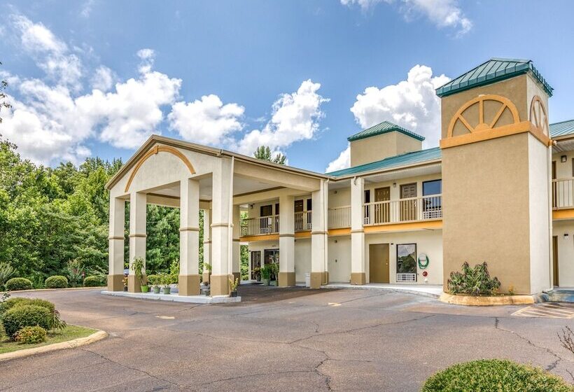 OYO Hotel Grenada West