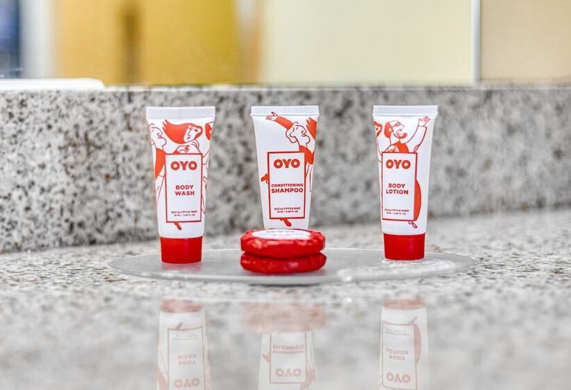 OYO Hotel Grenada West