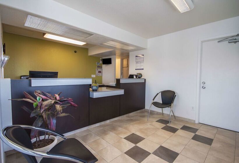 Studio 6el Paso, Tx  East