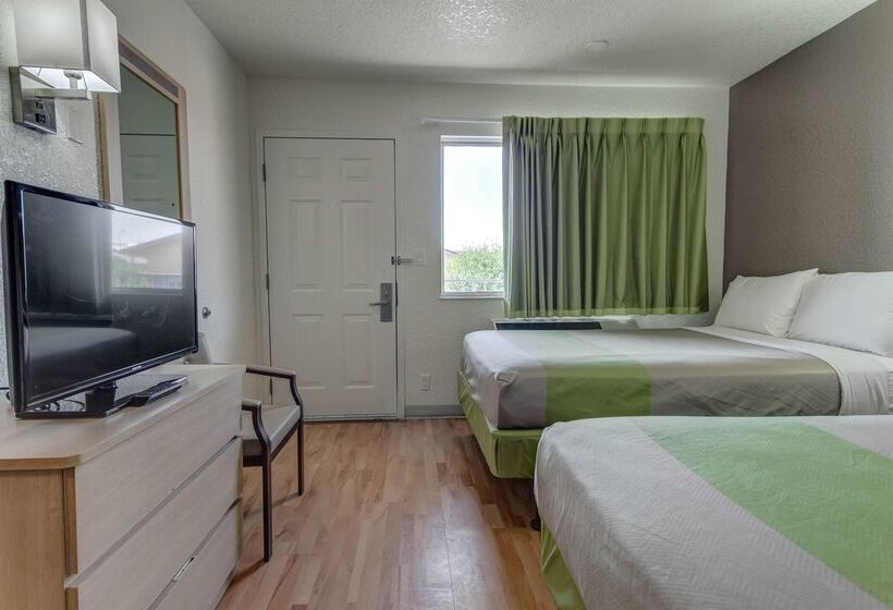 Studio 6el Paso, Tx  East