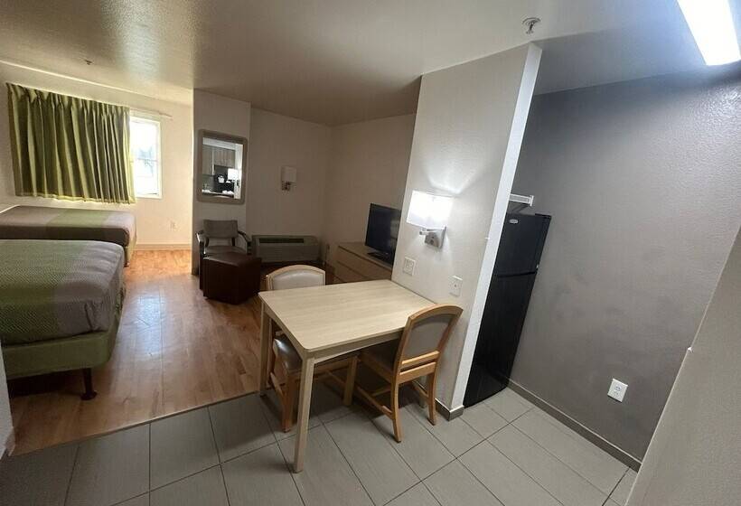 Studio 6fishers, In  Indianapolis