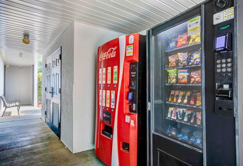 Studio 6ocean Springs, Ms