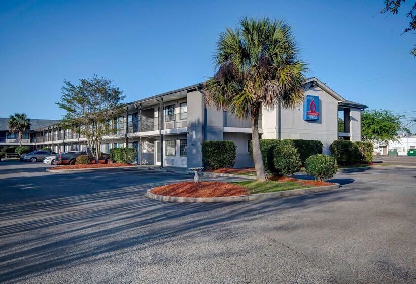 Studio 6ocean Springs, Ms