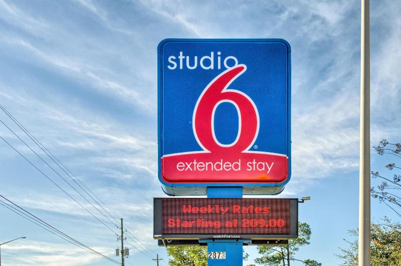 Studio 6ocean Springs, Ms