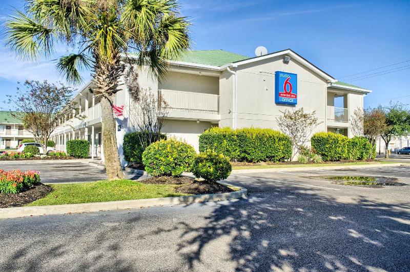 Studio 6ocean Springs, Ms