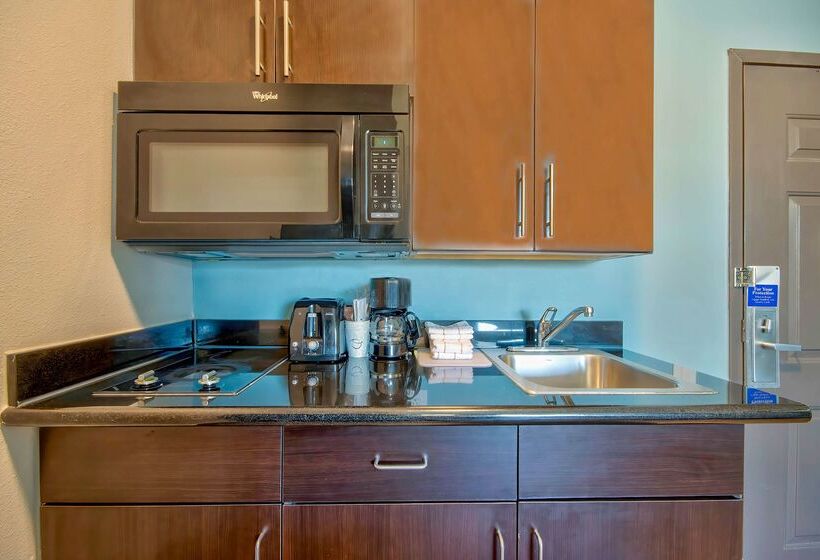 Studio 6port Arthur, Tx  Se