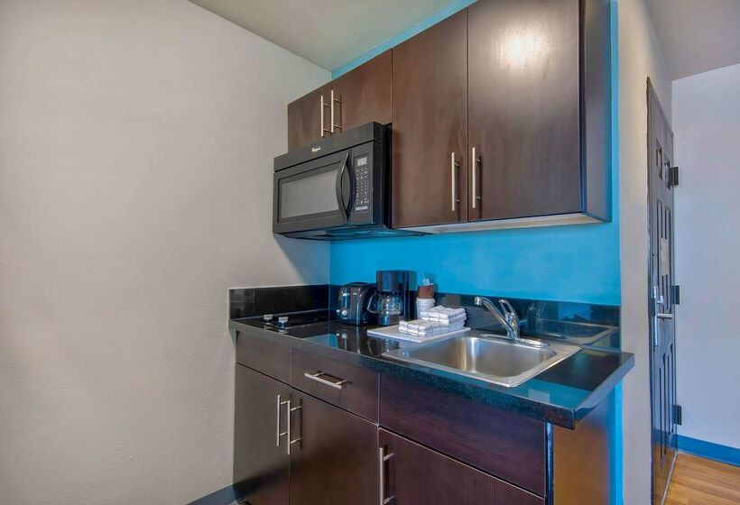 Studio 6port Arthur, Tx  Se