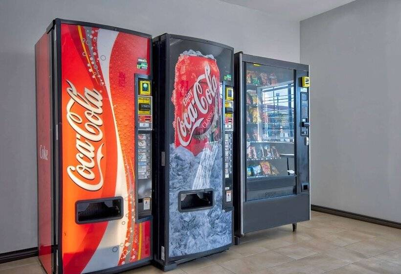 Studio 6port Arthur, Tx  Se