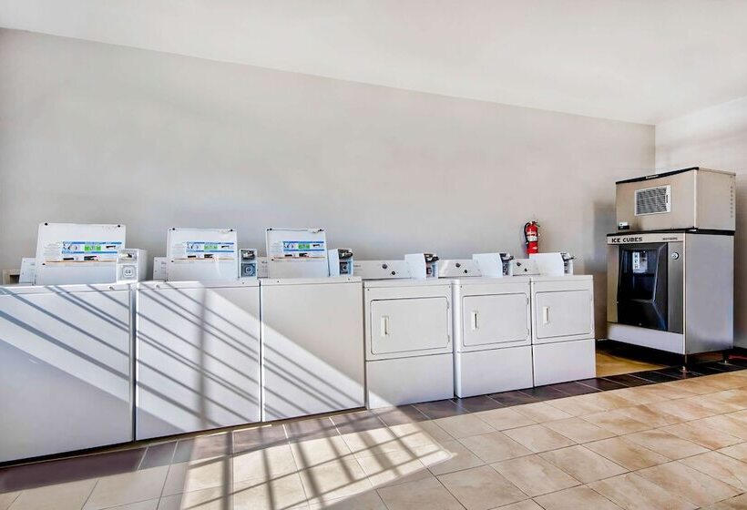 Studio 6port Arthur, Tx  Se