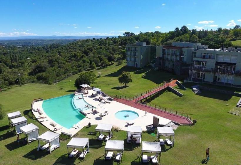 Tres Pircas Hotel & Spa