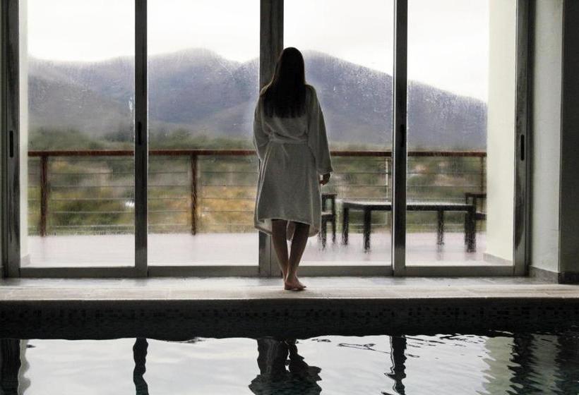 Tres Pircas Hotel & Spa