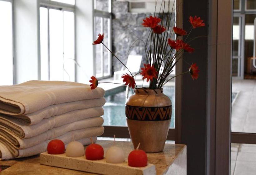 Tres Pircas Hotel & Spa