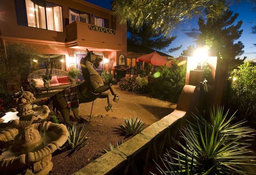 تختخواب و صبحانه A Sunset Chateau