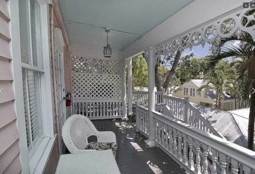 민박 Ambrosia Key West