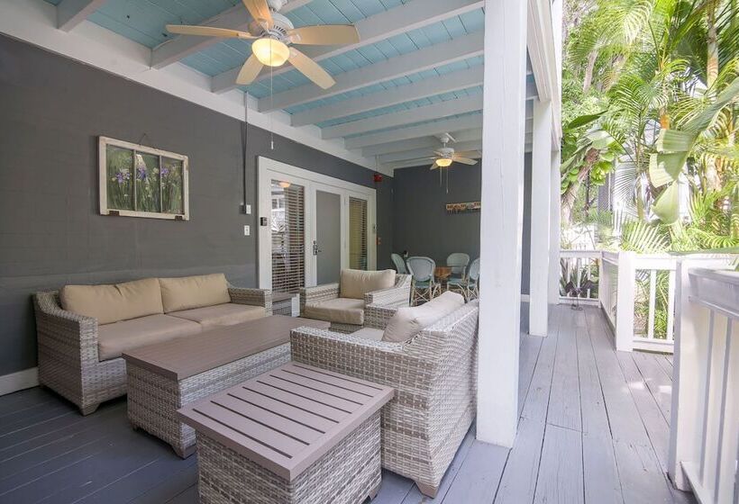 민박 Ambrosia Key West