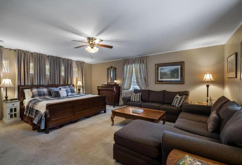 Bed and Breakfast The Inn On Front Street