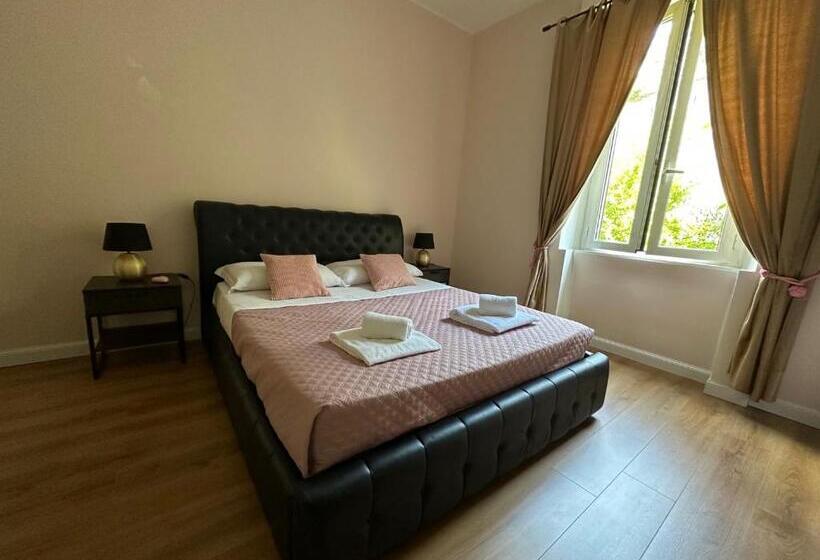 צימר Vatican Garden House