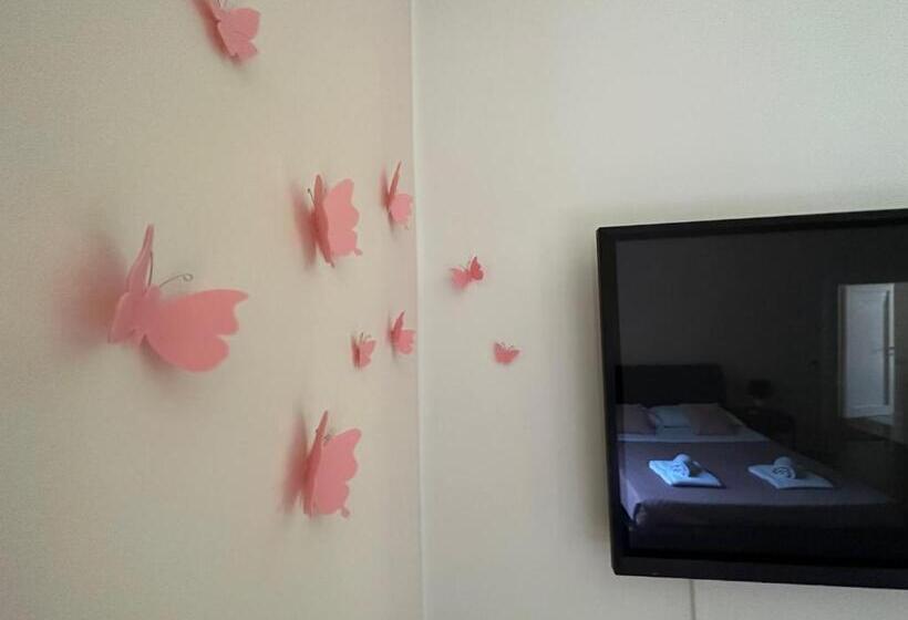 צימר Vatican Garden House