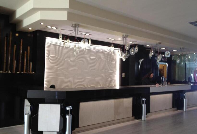 Evenia Zoraida Resort