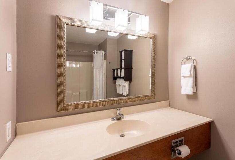 Grandstay Hotel & Suites Ames